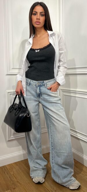 Jeans Megan 36€</br> <b>DISPONIBILE IN STORE!</b>